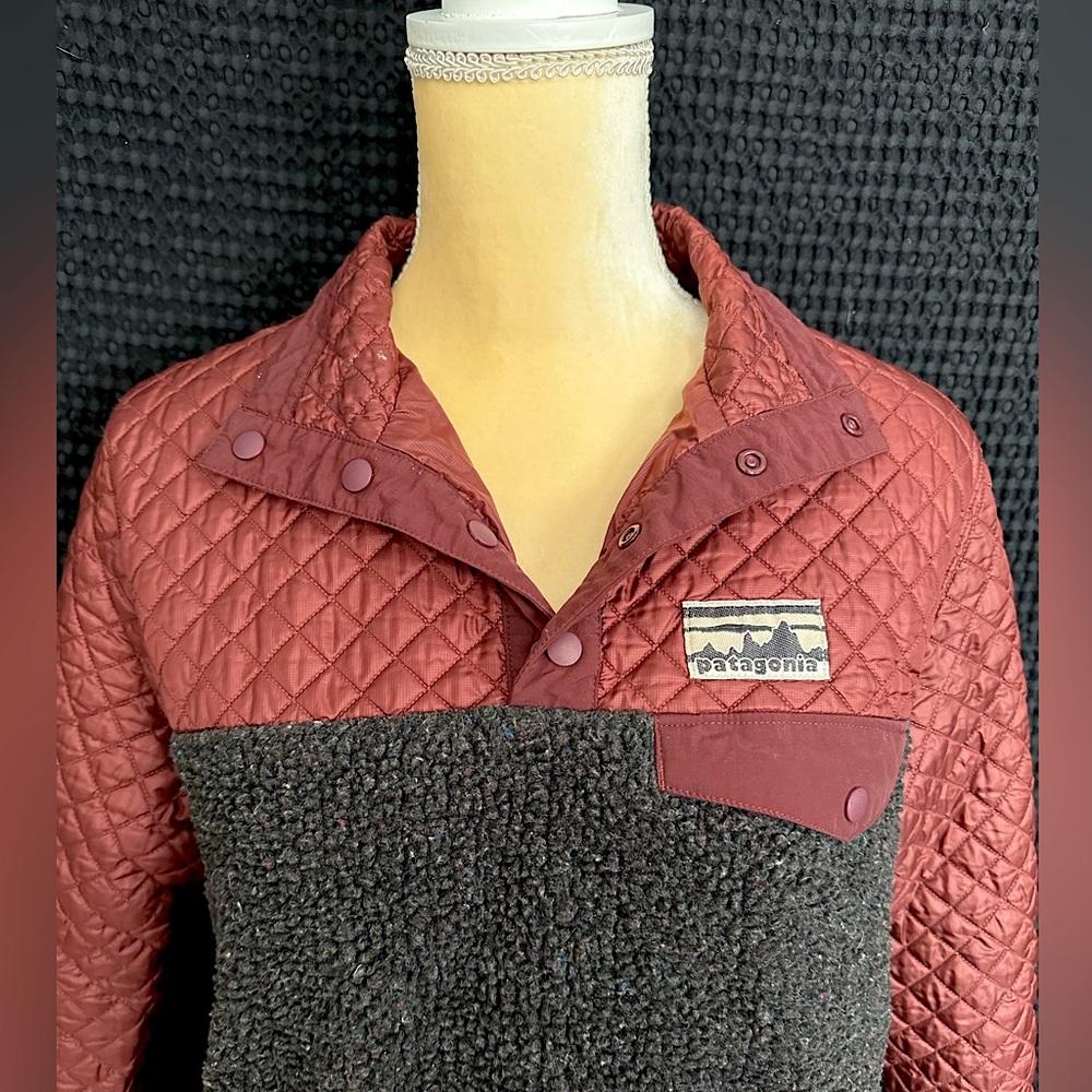 Patagonia maroon sweatshirt.